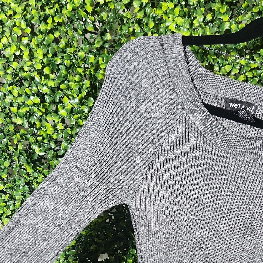Gray Ribbed Midi Dress Medium - Picture 4 of 8